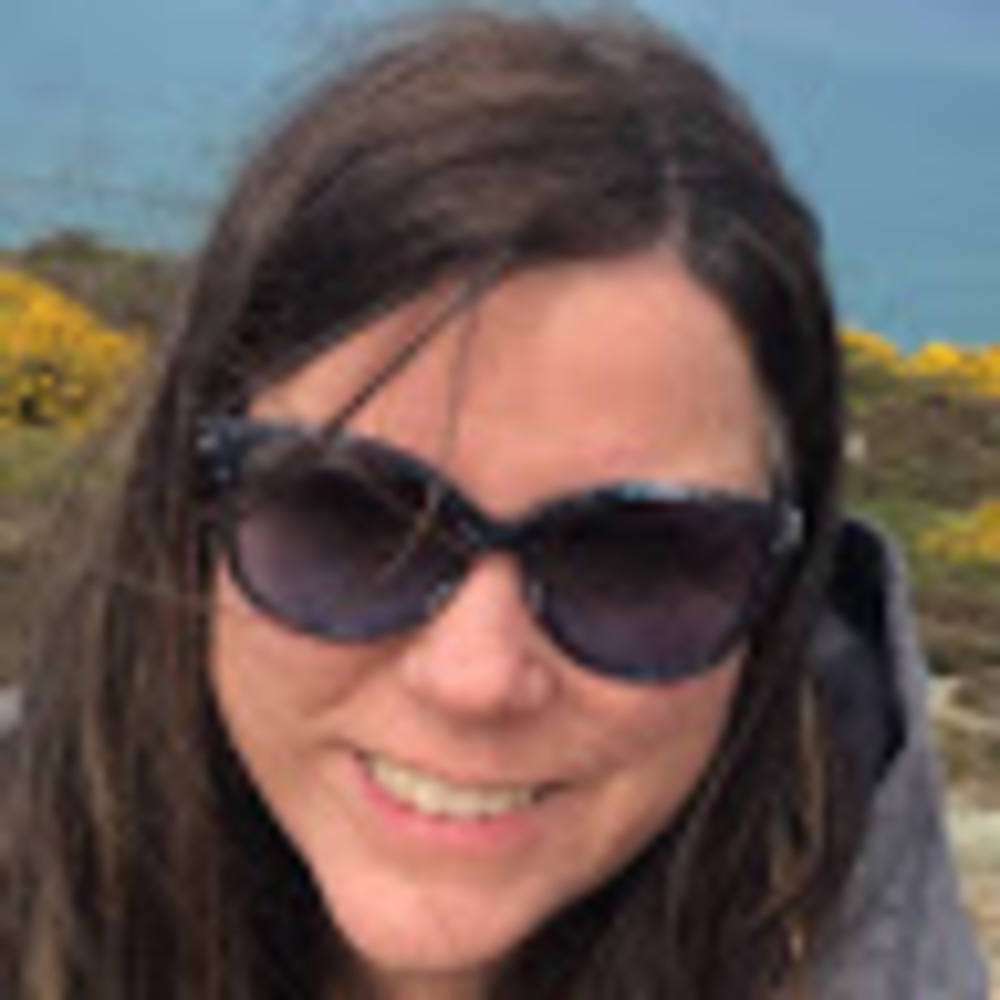 Meet your Posher, Carrie
